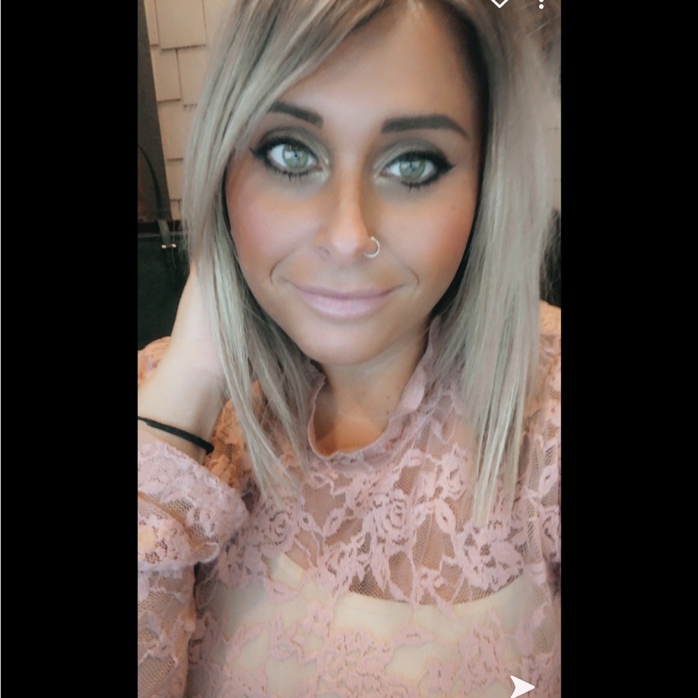 Meet your Posher, Marisa